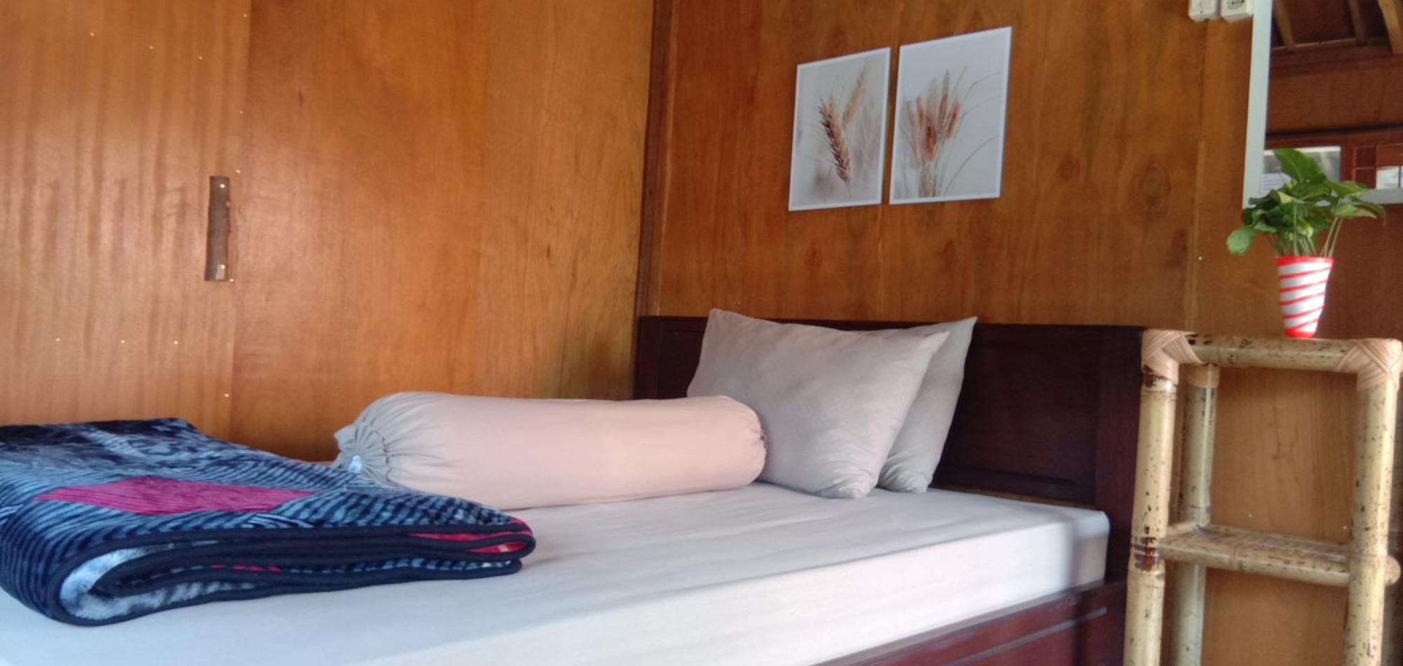 Radiya Guesthouse Sembalunlawang Eksteriør billede